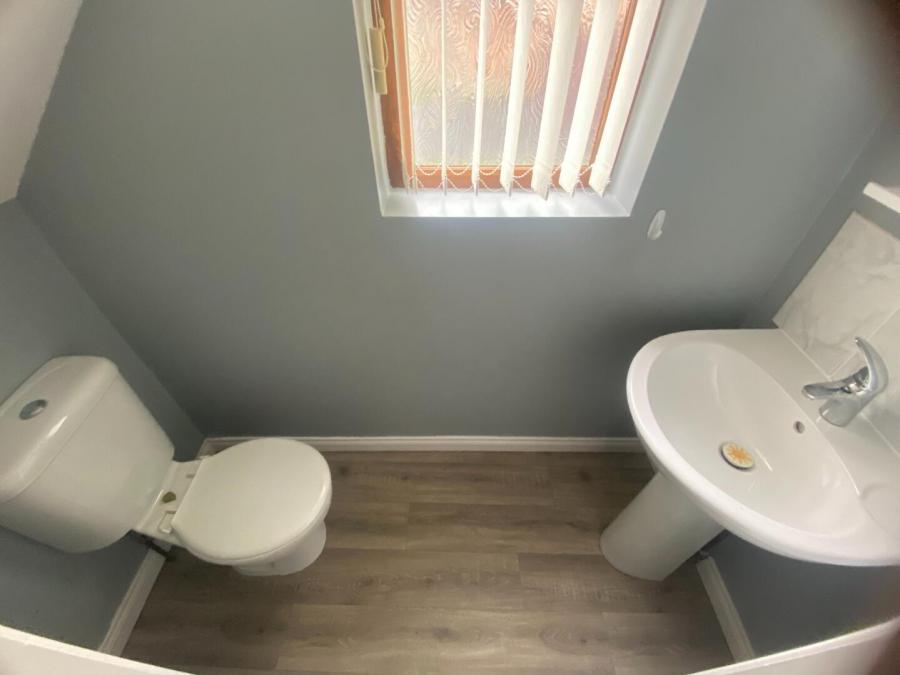 18 Carrigart Crescent