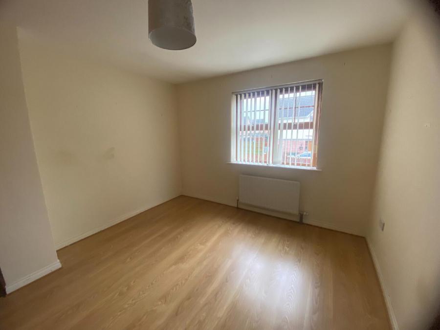 18 Carrigart Crescent