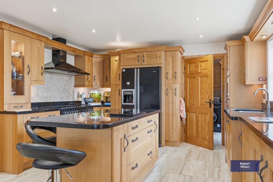 15 Windsor Lodge
