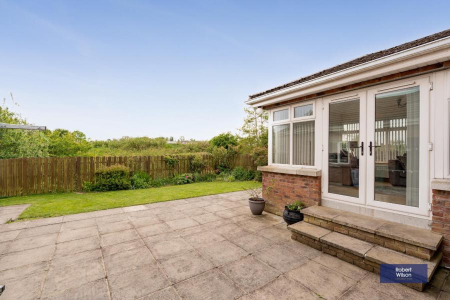 15 Windsor Lodge