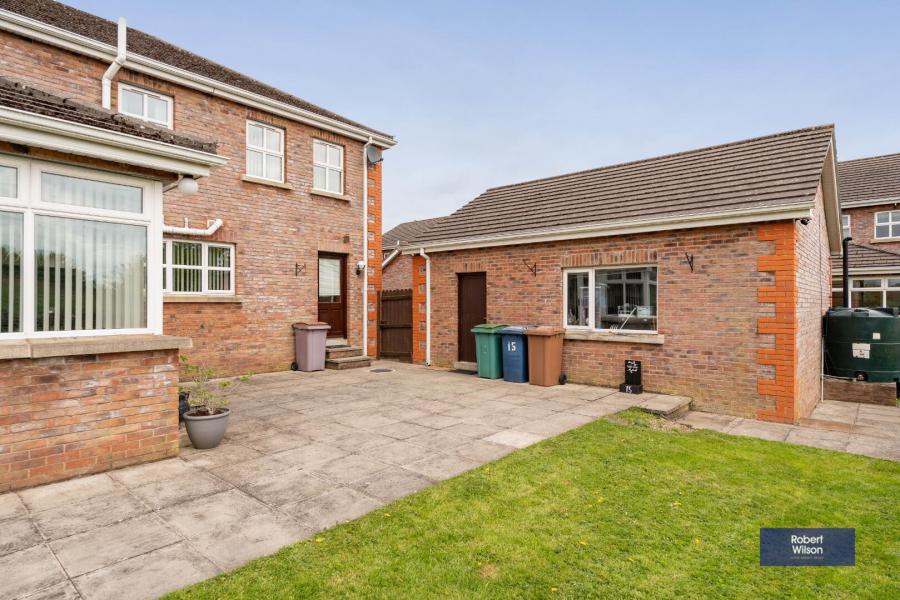 15 Windsor Lodge