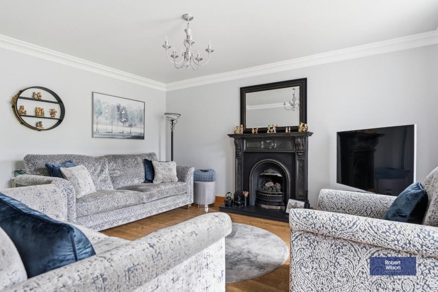 15 Windsor Lodge