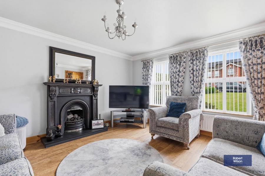 15 Windsor Lodge