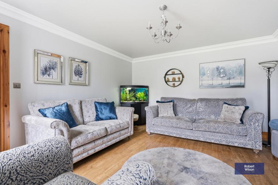 15 Windsor Lodge