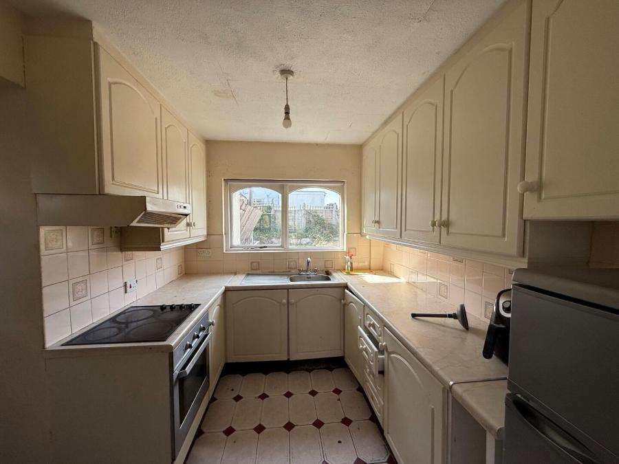 7 Glenview Drive