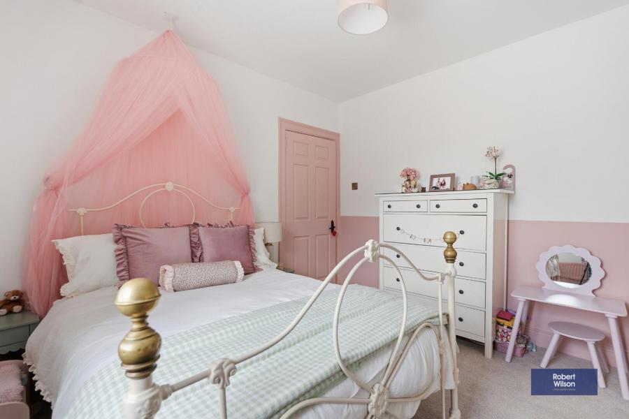 45 Gilford Road