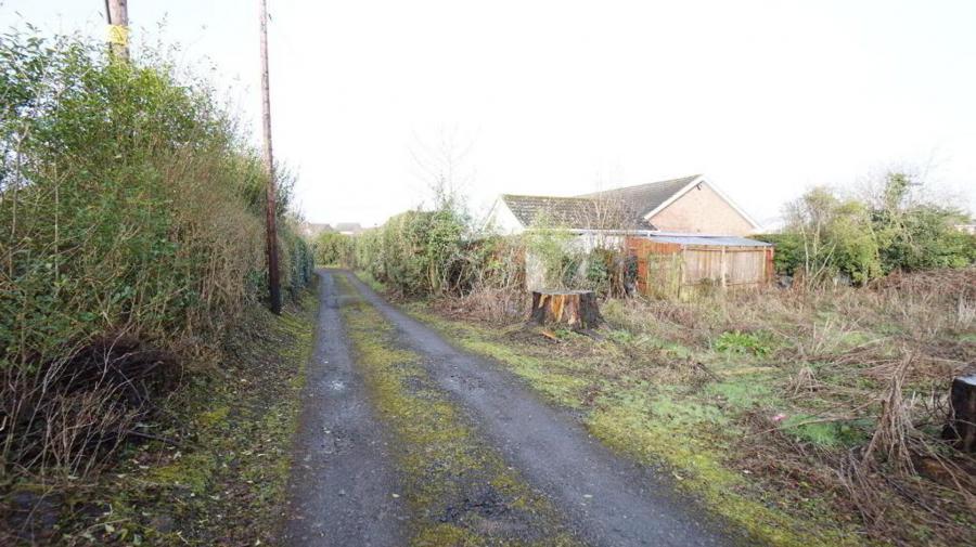 23 Banbridge Road