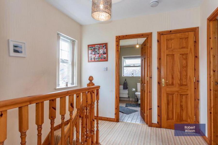 105 Monree Hill