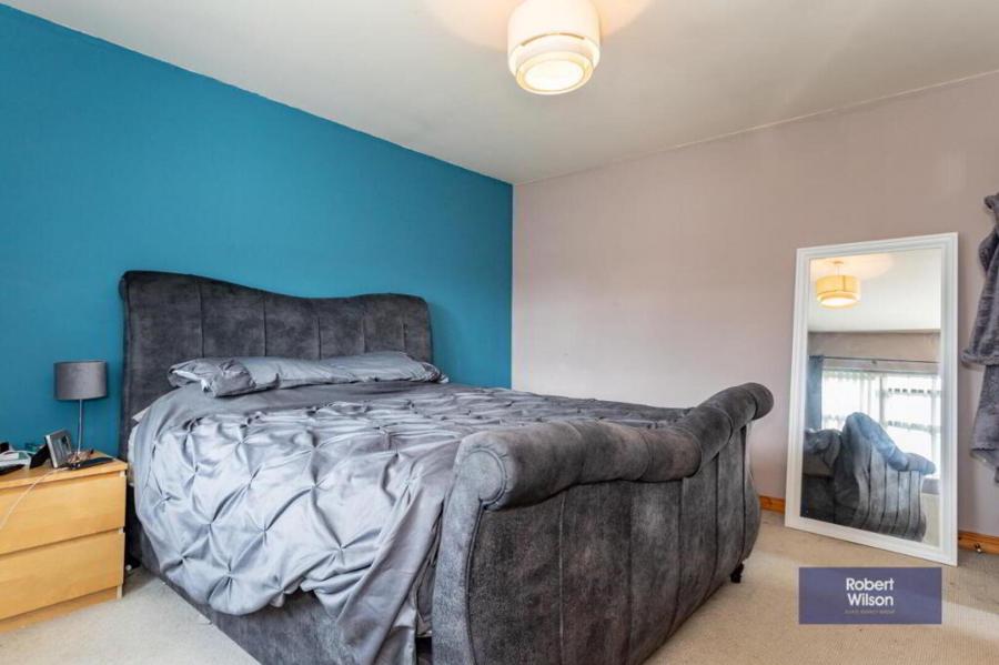 105 Monree Hill