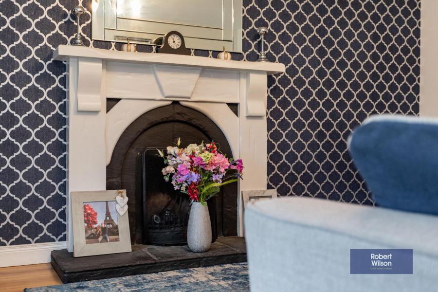 67 Larkfield Meadows