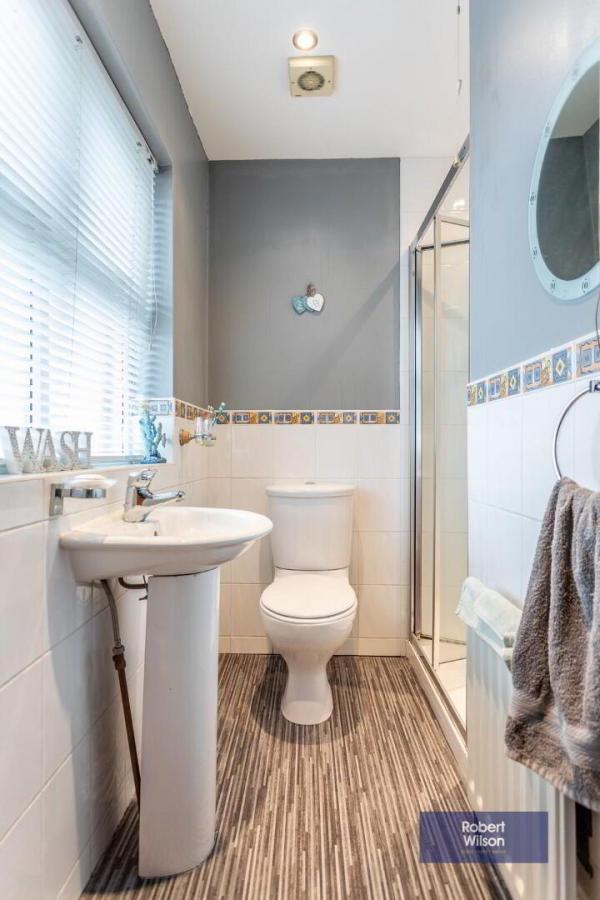 67 Larkfield Meadows