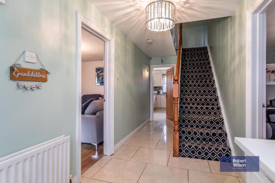 67 Larkfield Meadows
