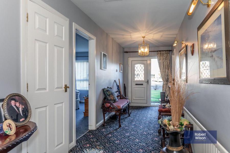 11 Oakwood