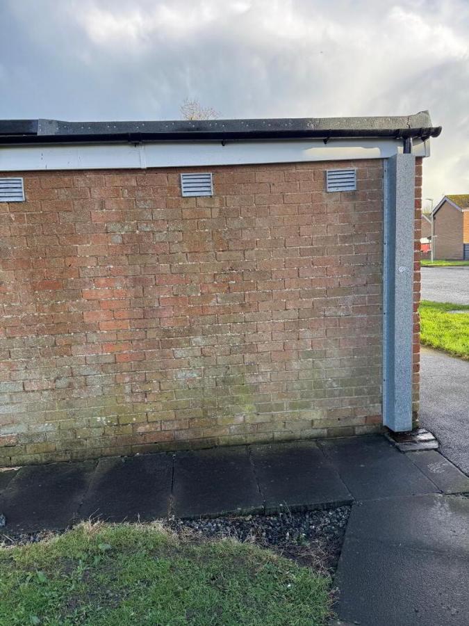 Garage At 56 Greenhill Park