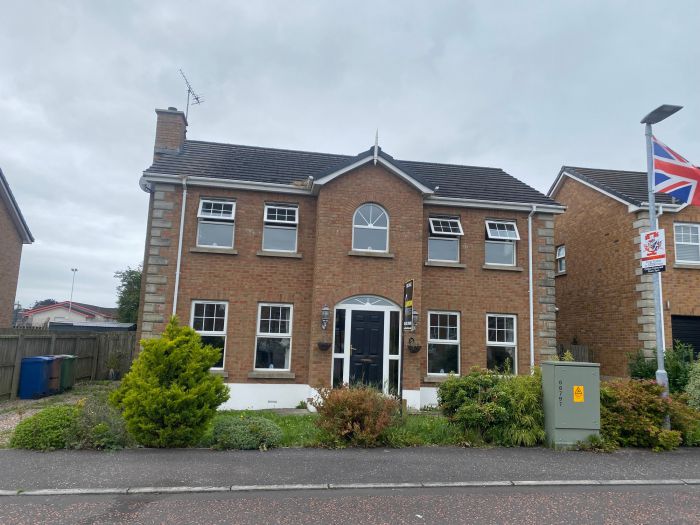 25 Monree Hill, donaghcloney, BT66 7GY