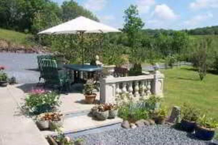 Honeysuckle Lodge Manoo Road