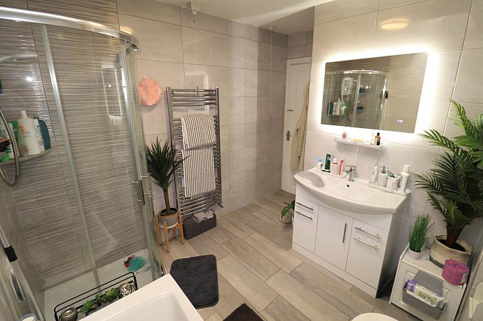 12 Drumlyon Drive 12 Drumlyon Drive