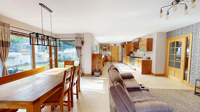 7 Sandy Lane
