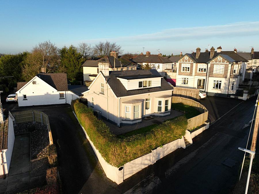 4 Hollyhill Road, Enniskillen, BT74 6DD