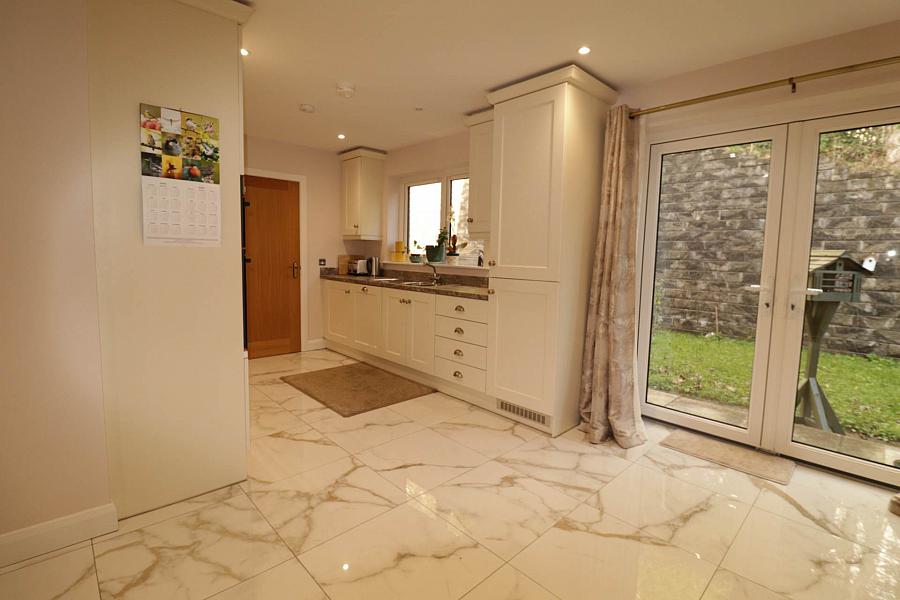 5 Drumgarrow Avenue
