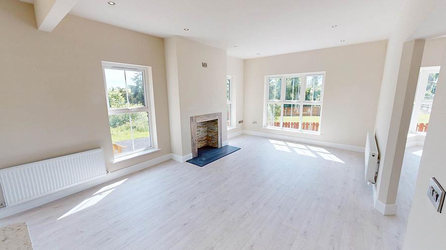18a St Dympnas Road