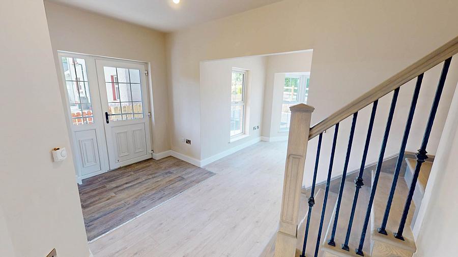 18a St Dympnas Road