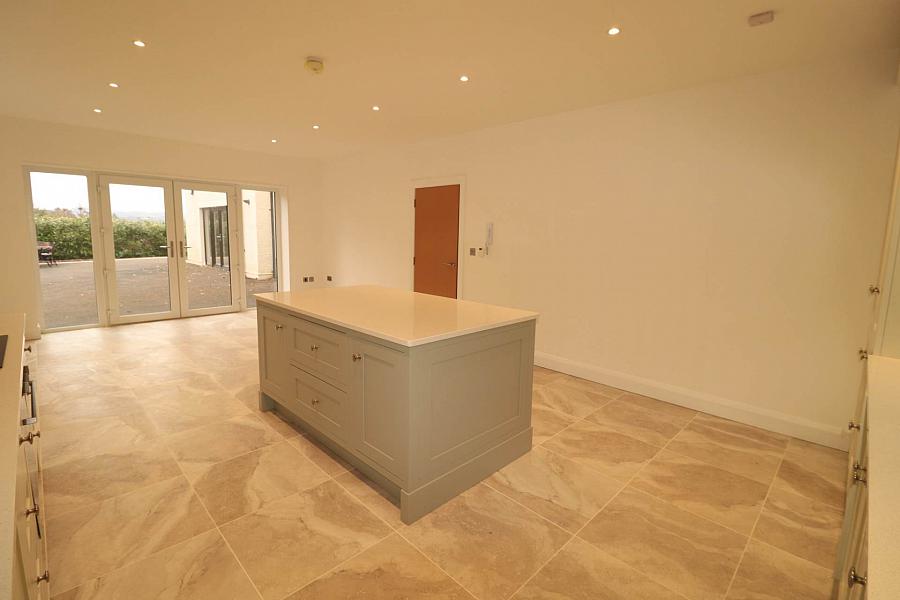Apartment 4, Station House Tempo Road
