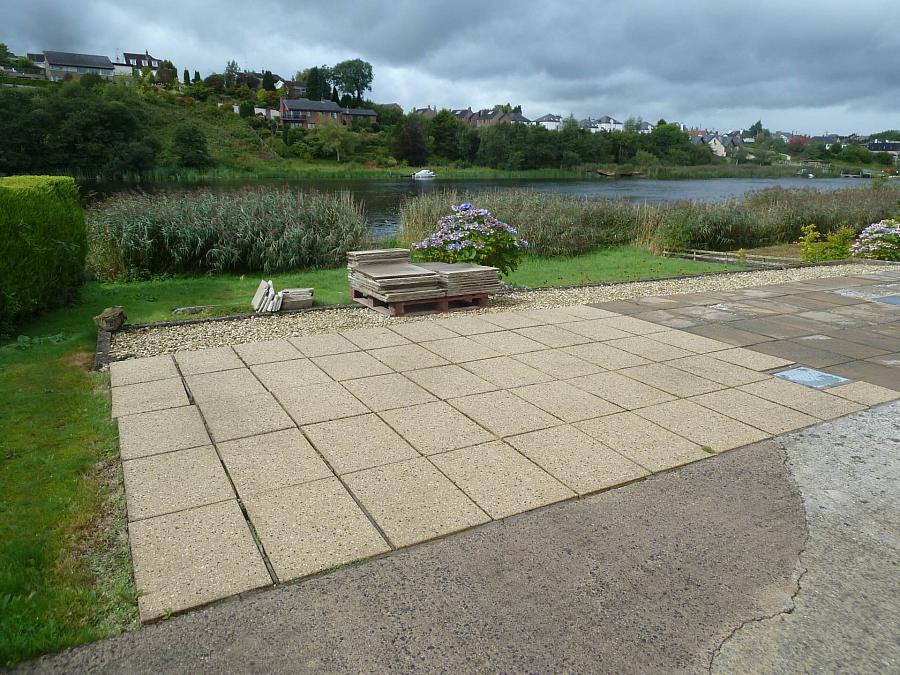 6 Lakeview Park