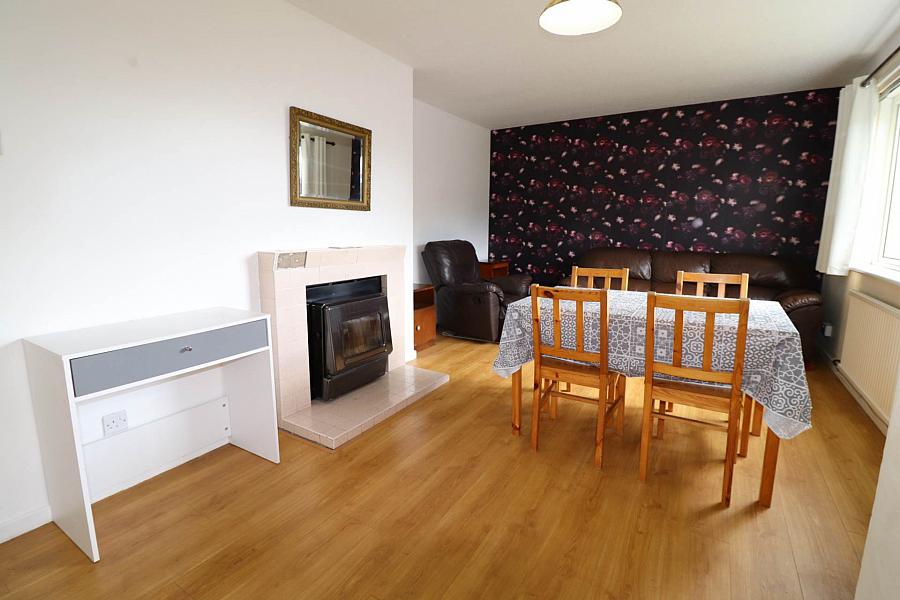 56 Hillview Road