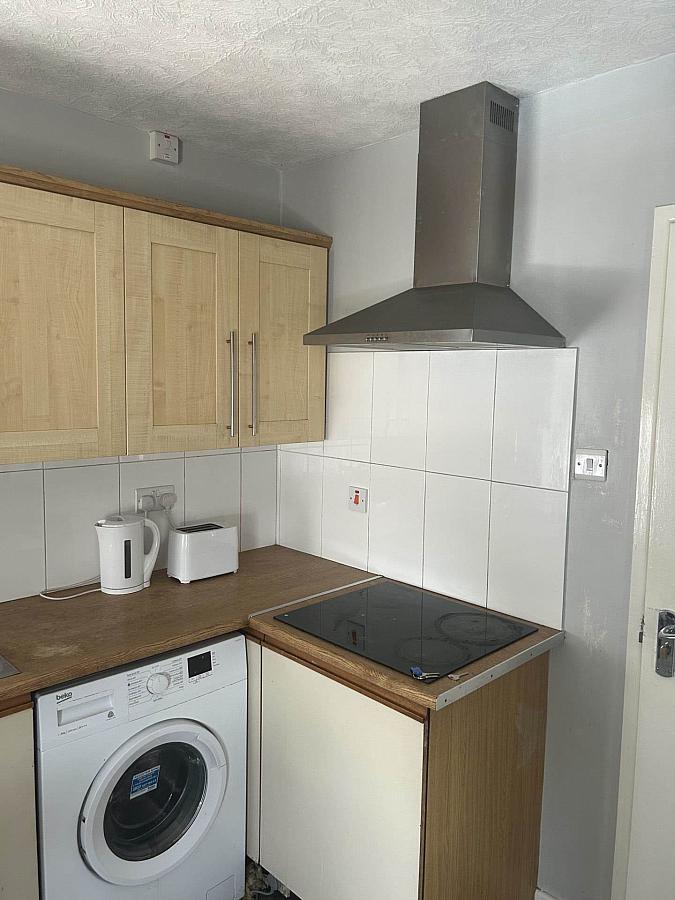 Flat 1 The Brook