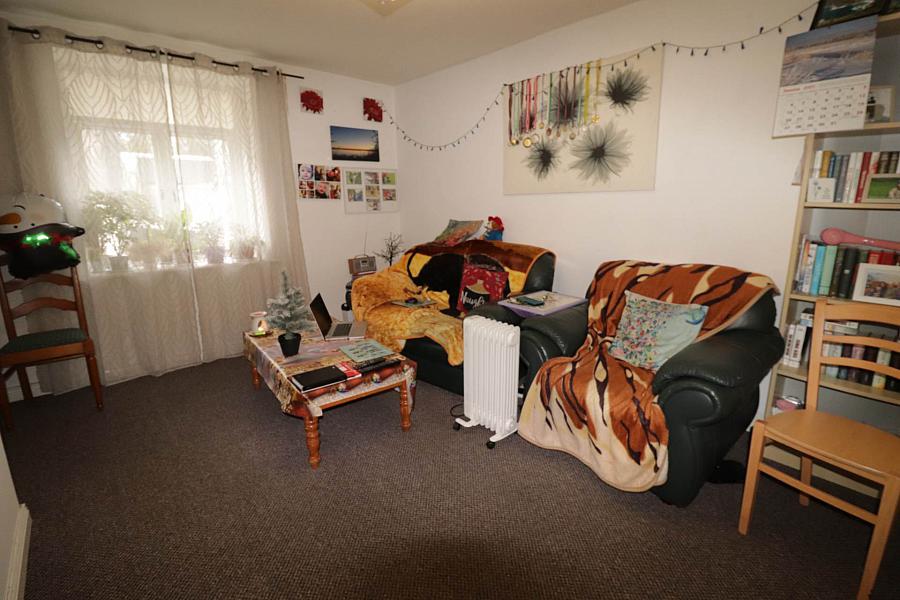 Apartment 2 Main Street