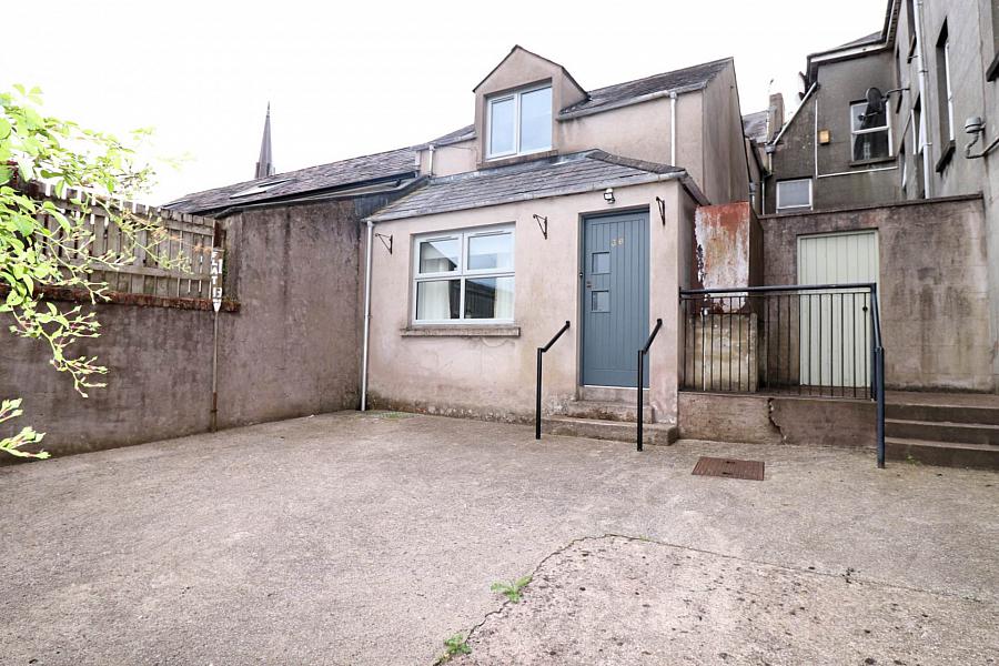 13 Darling St