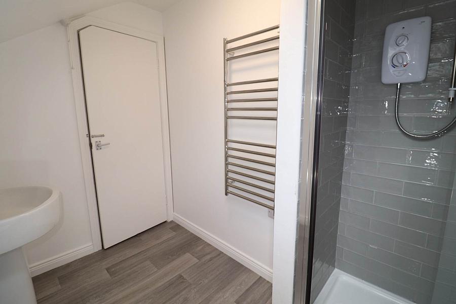 13 Darling St