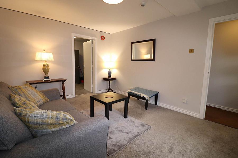 13 Darling St