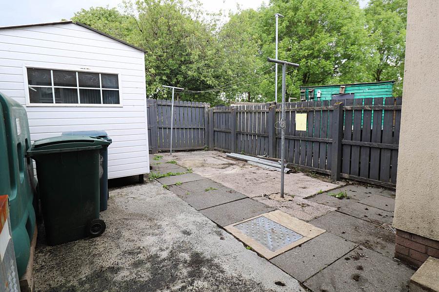 28 Baragh Gardens