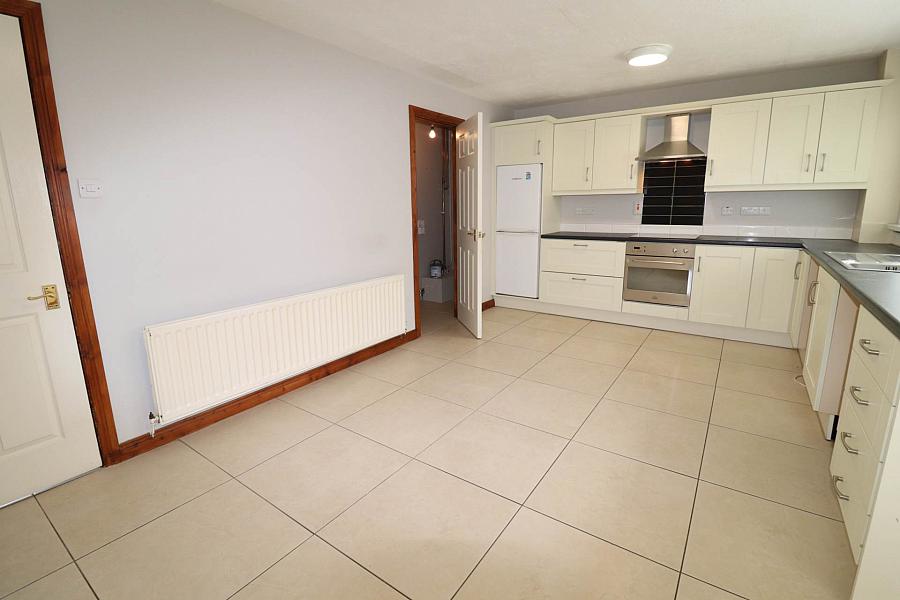 28 Baragh Gardens