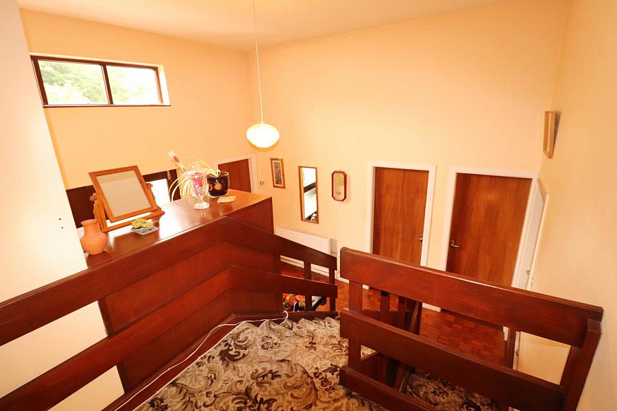 7 Menapian Way