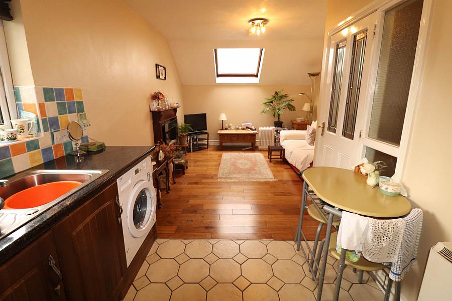 1c Chanterhill Lodge