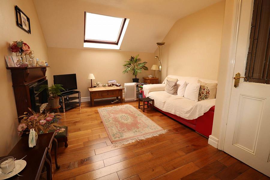 1c Chanterhill Lodge