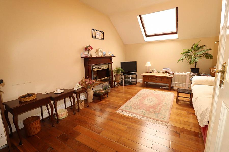 1c Chanterhill Lodge