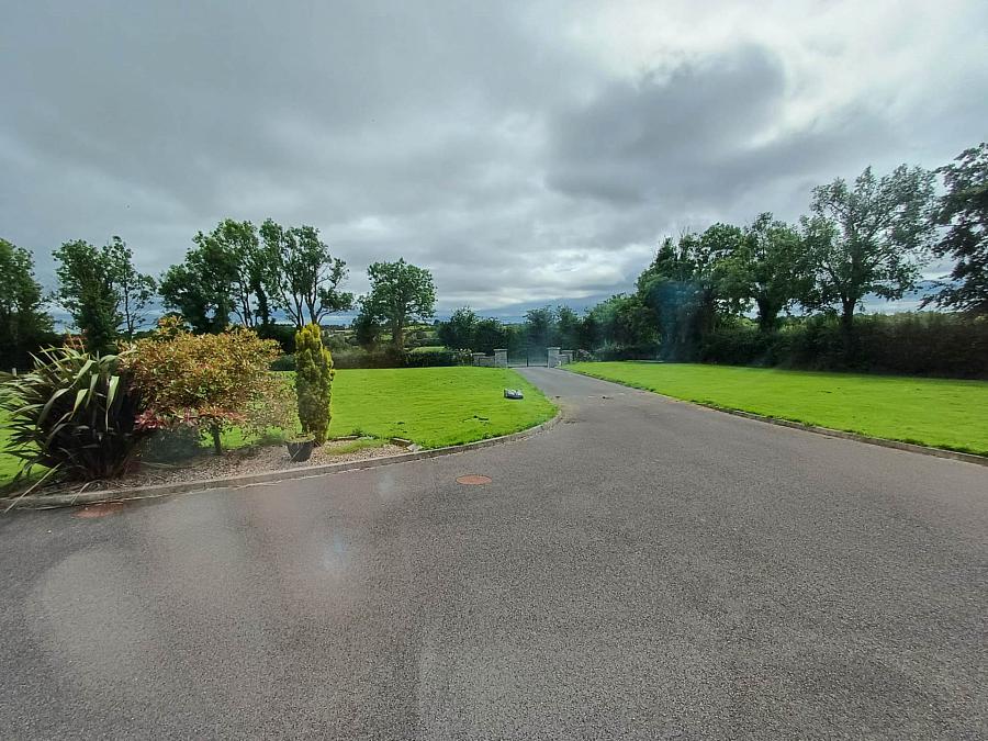 17 Drumettagh Road