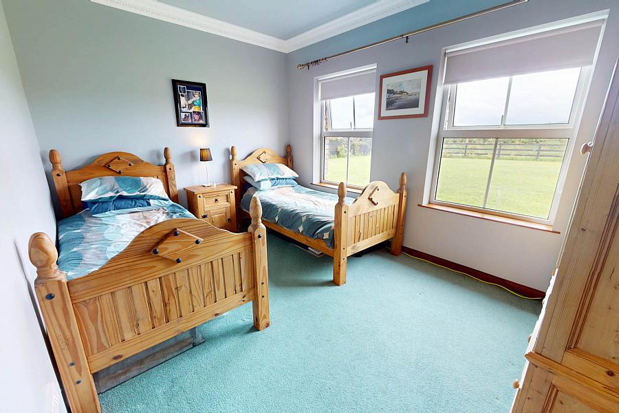1 Trasna Road