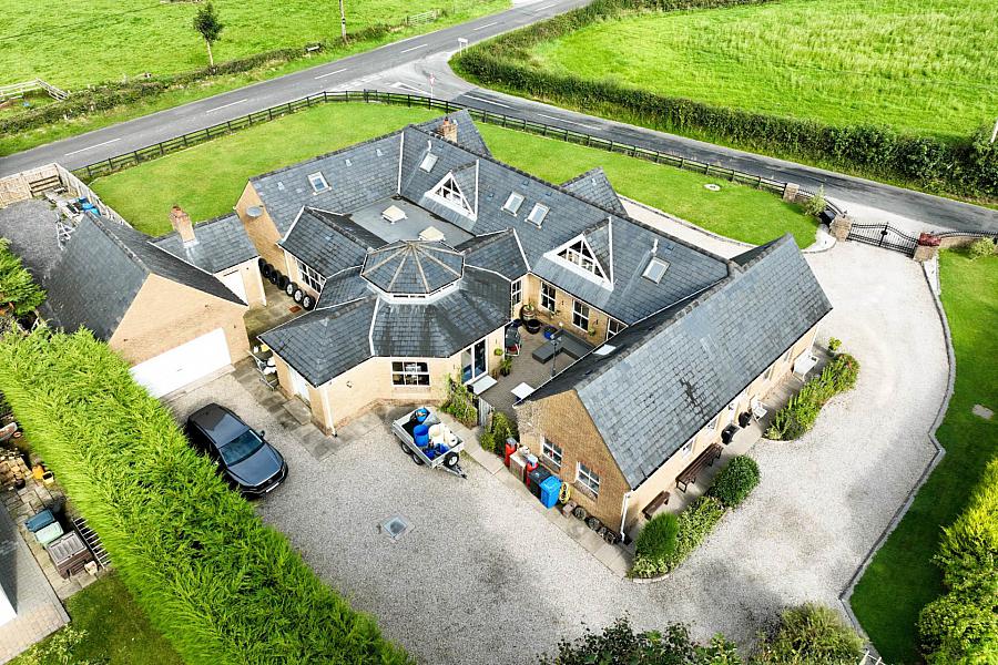 1 Trasna Road