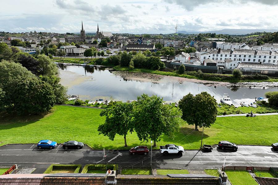 33 Riverside, Enniskillen, BT74 6BR