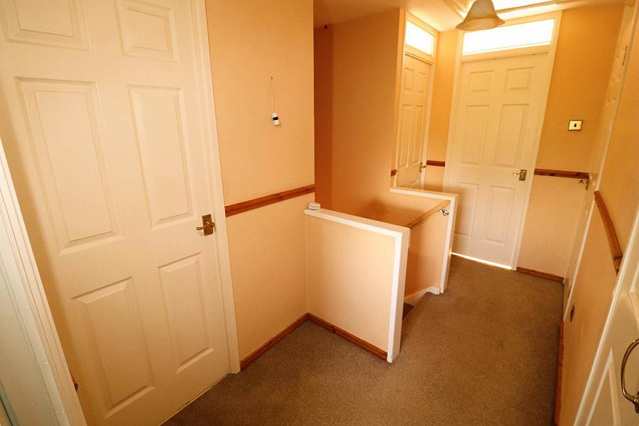 9 Holywell Park