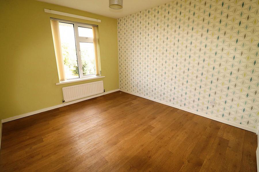 9 Holywell Park