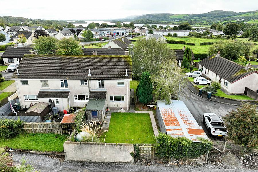 9 Holywell Park
