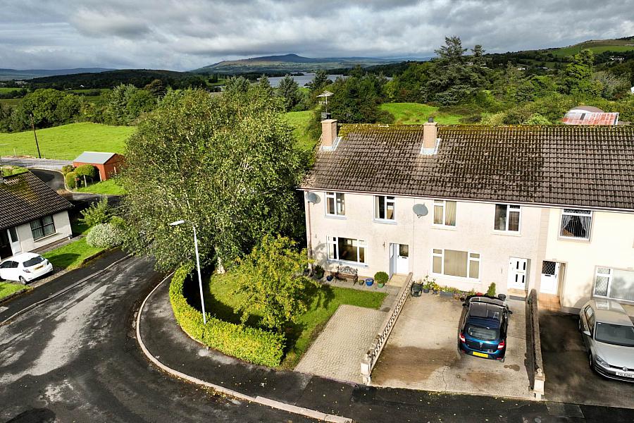 9 Holywell Park
