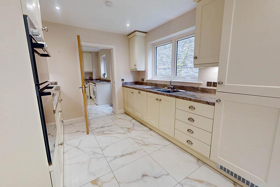 5 Drumgarrow Avenue