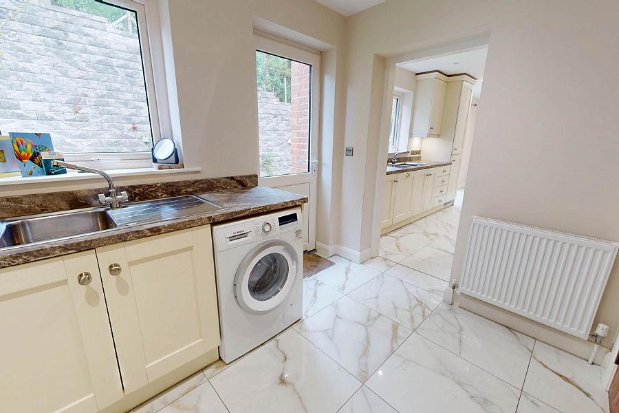 5 Drumgarrow Avenue